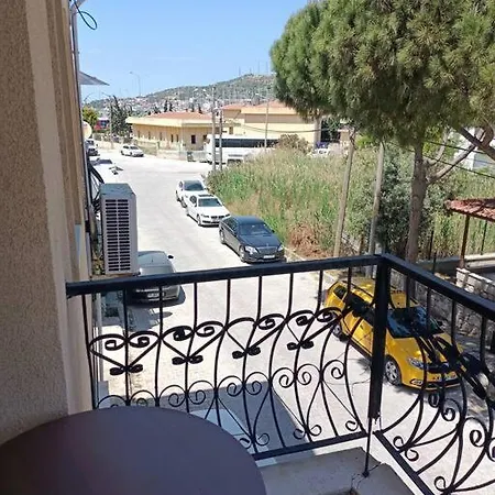 Marina Da Harika Bir Ev Çeşme